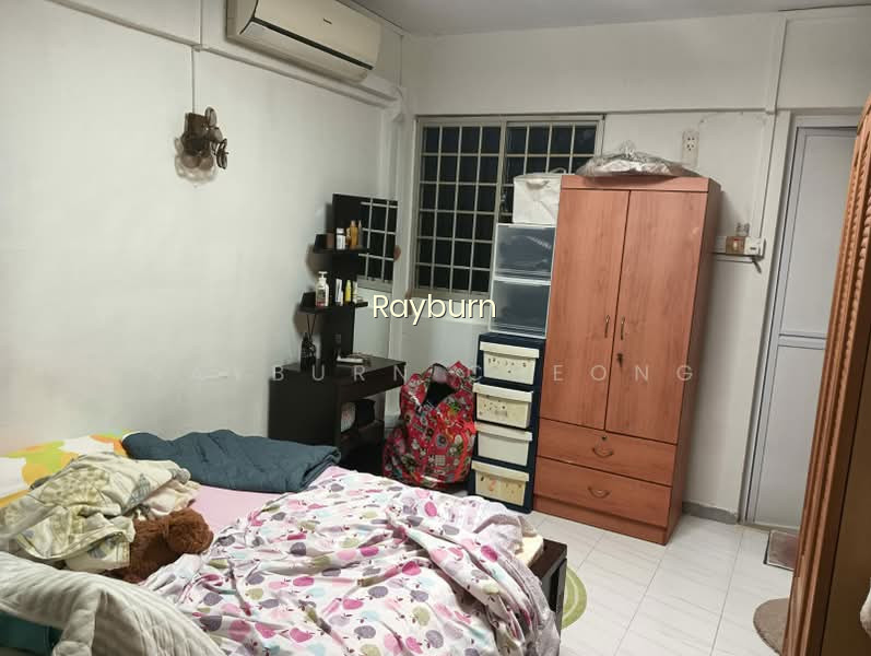 825 Tampines Street 81 image 1 of 7
