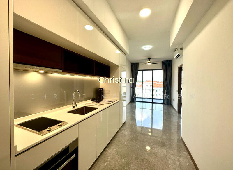 FOURTH AVENUE RESIDENCES photo 2
