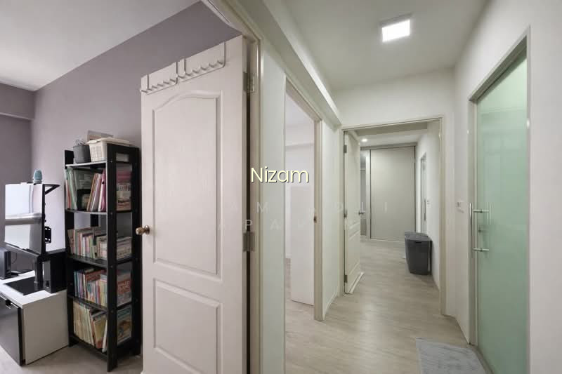 287A COMPASSVALE CRESCENT photo 5