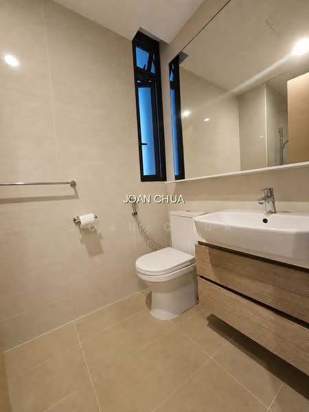 THE LUXURIE photo 6