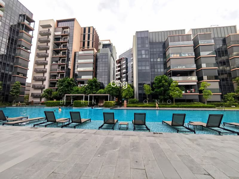 Fourth Avenue Residences photo 2