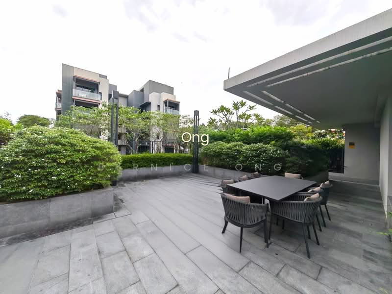Fourth Avenue Residences photo 4