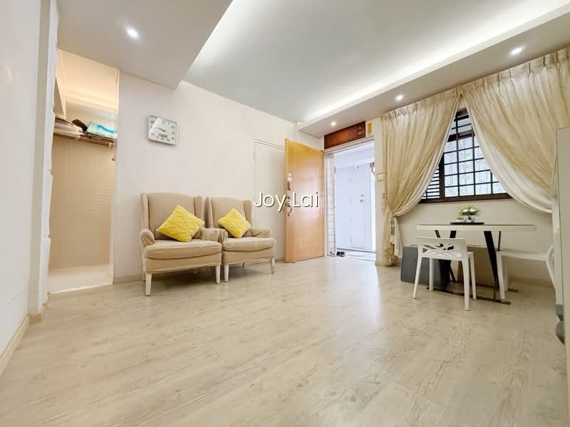 18 CANTONMENT CLOSE photo 6