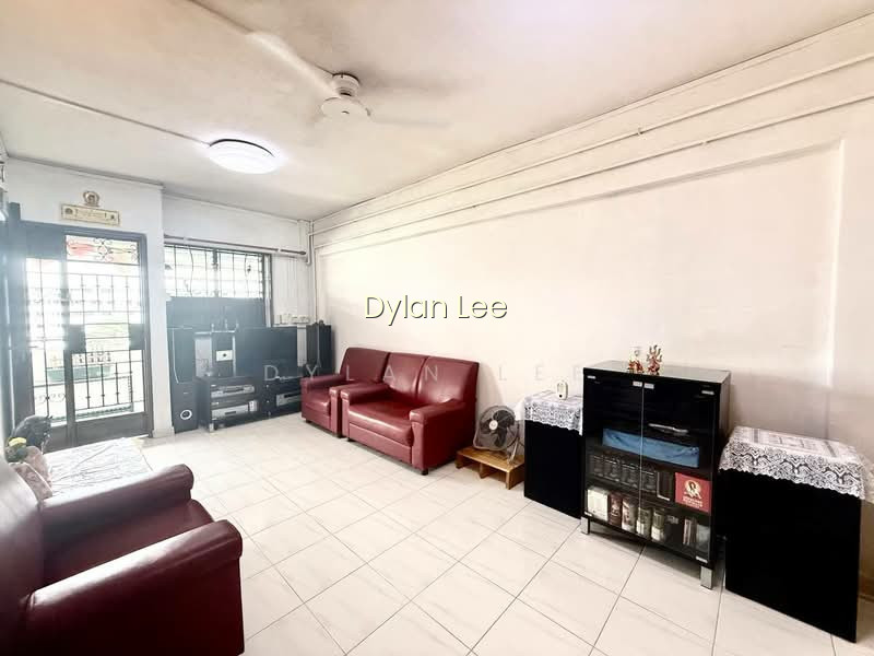 212 ANG MO KIO AVENUE 3 photo 2
