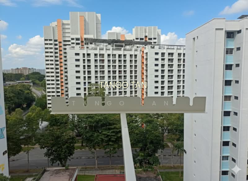 4 TECK WHYE AVENUE photo 2