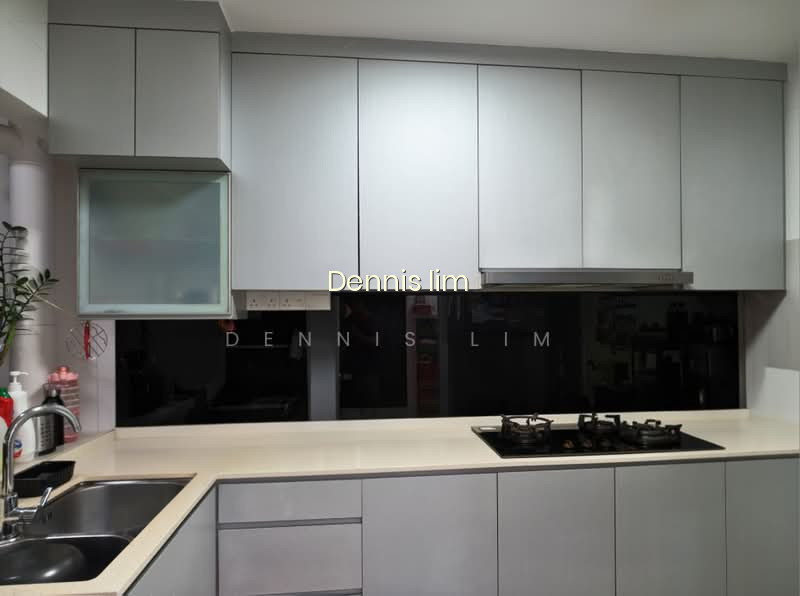 215B COMPASSVALE DRIVE photo 4