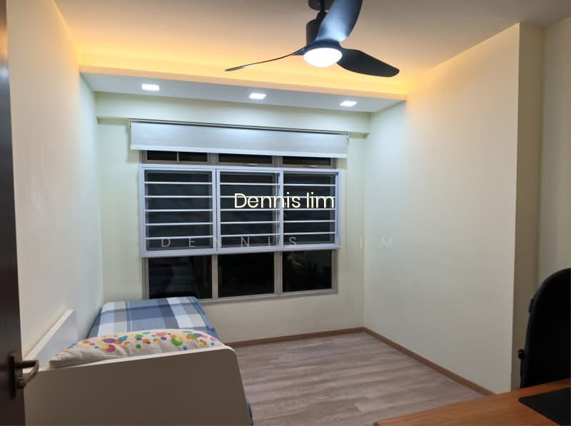 215B COMPASSVALE DRIVE photo 6