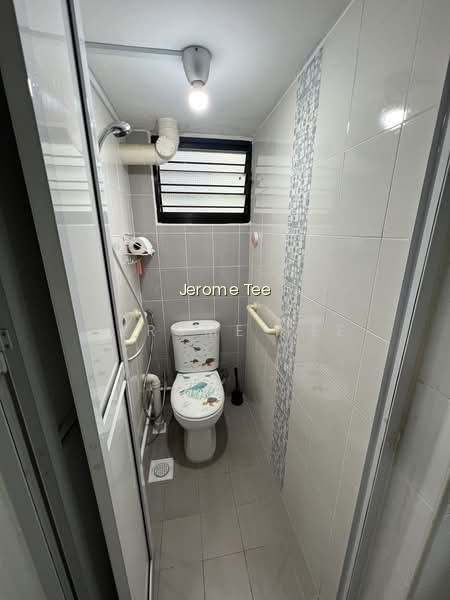 176 BOON LAY DRIVE photo 6