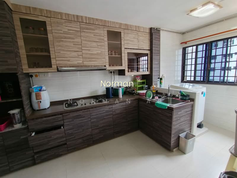 269 Yishun Street 22 photo 3