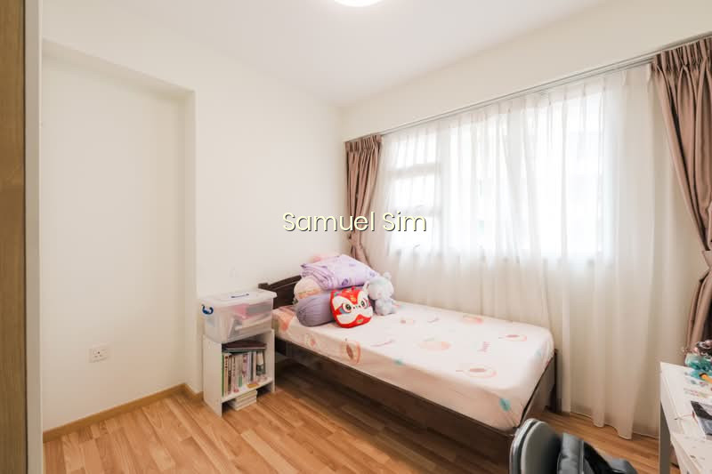 573C WOODLANDS GLEN photo 3