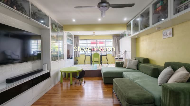 251 HOUGANG AVENUE 3 image 1 of 10