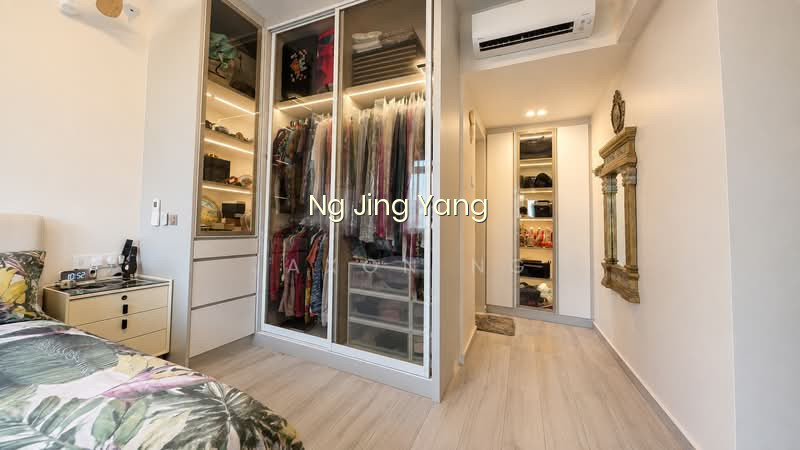 BALLOTA PARK CONDO photo 6