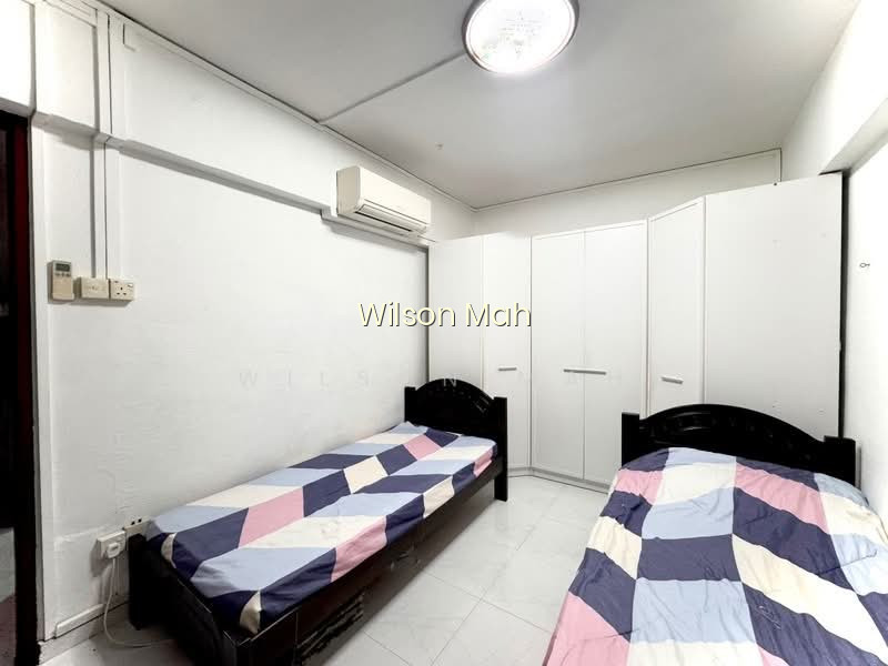 515 JURONG WEST STREET 52 photo 4