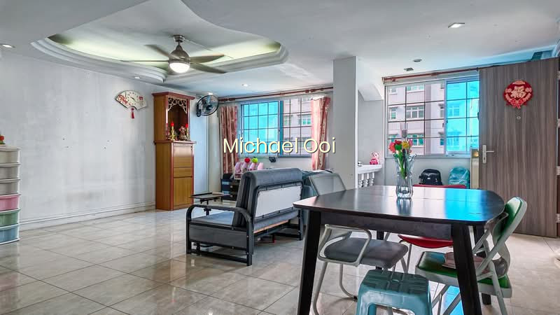 427 Yishun Avenue 11