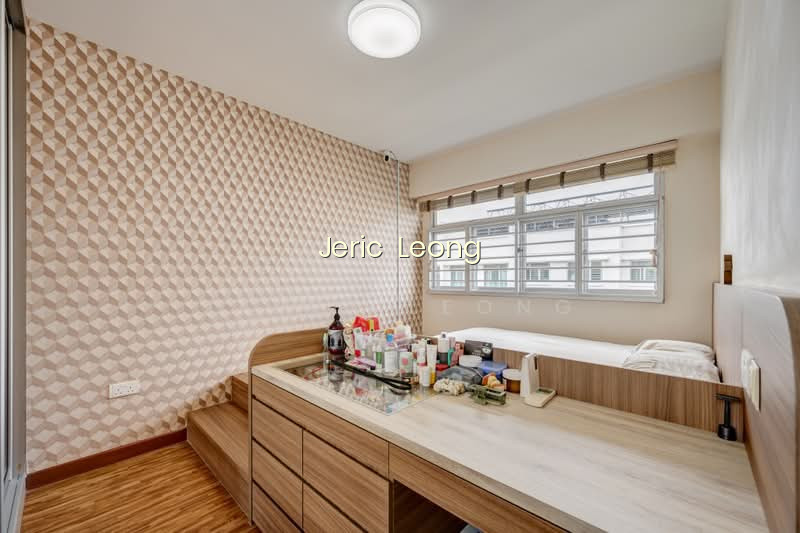 426A YISHUN AVENUE 11 photo 5