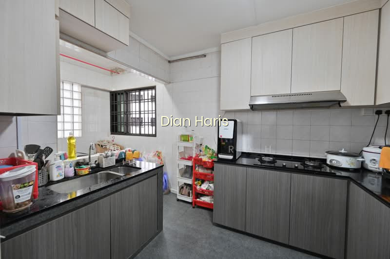 324 SEMBAWANG CLOSE photo 6