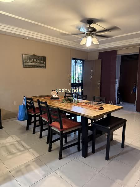 719 PASIR RIS STREET 72 photo 3