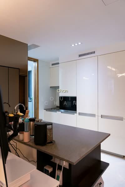 MARINA ONE RESIDENCES photo 5