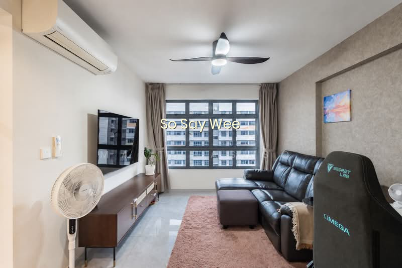 623B TAMPINES AVENUE 12 image 1 of 10