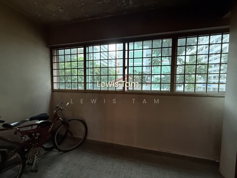 324 YISHUN CENTRAL photo 3