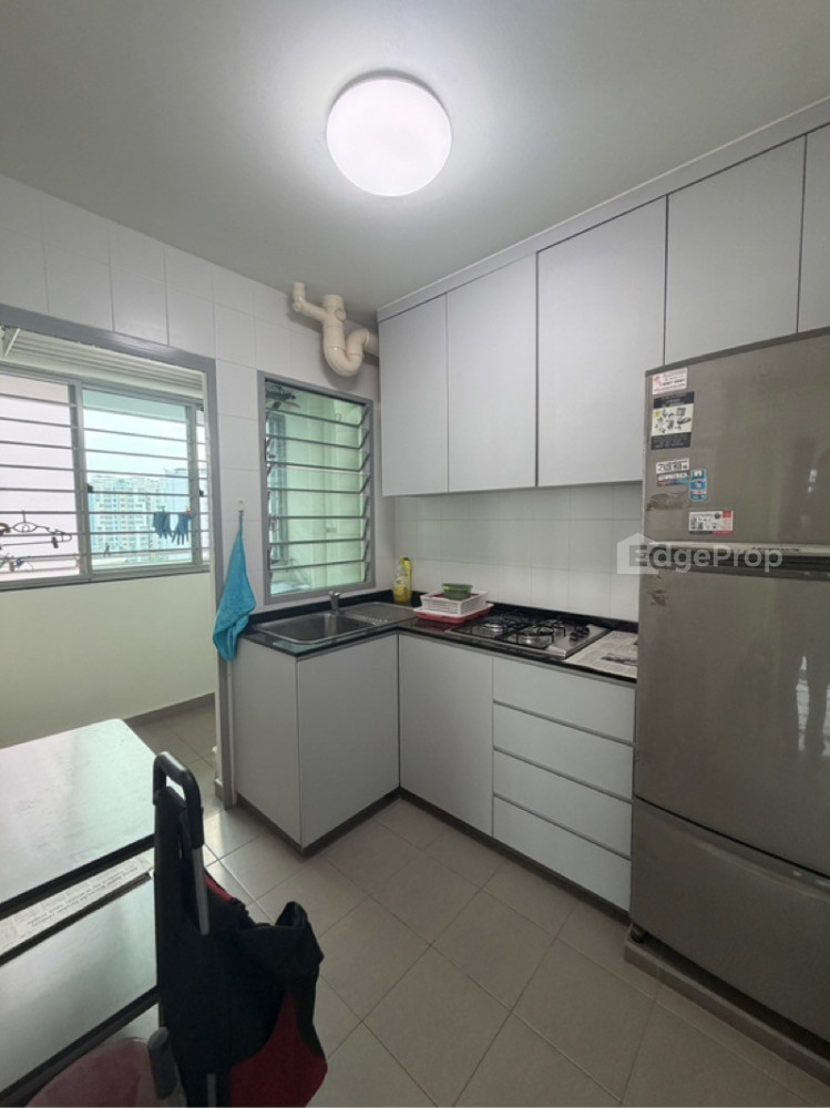209C COMPASSVALE LANE photo 3