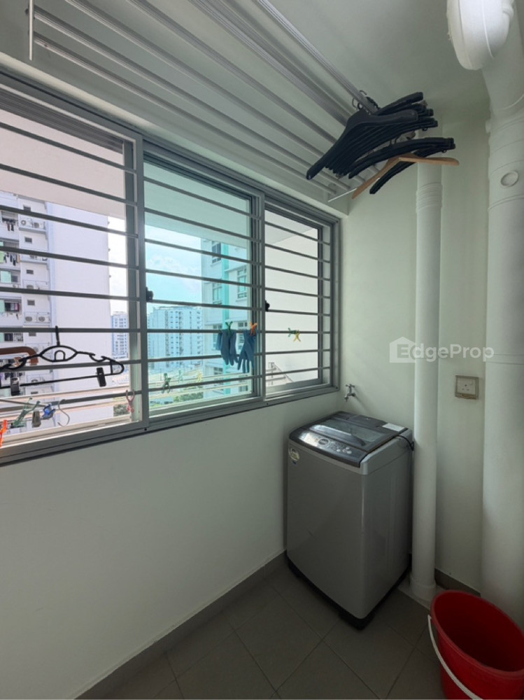 209C COMPASSVALE LANE photo 4