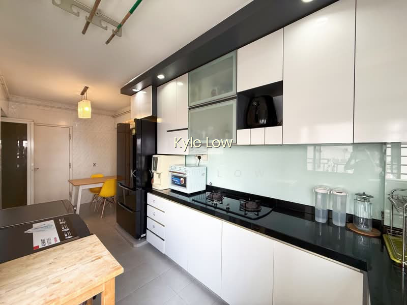 635 JURONG WEST STREET 65 photo 4
