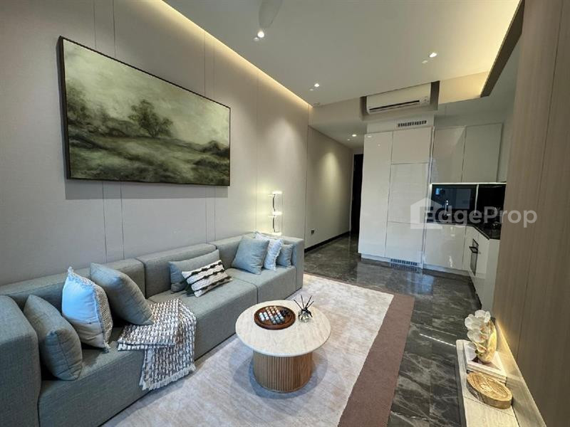 MIDTOWN BAY 3
