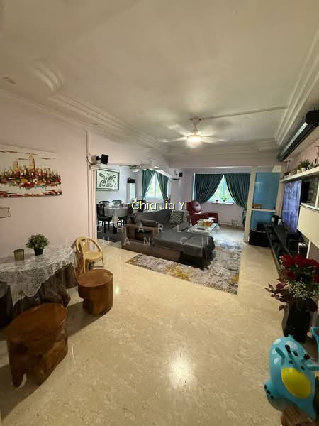 640 WOODLANDS RING ROAD photo 2
