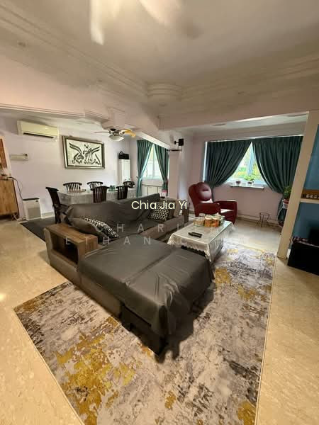 640 WOODLANDS RING ROAD photo 3