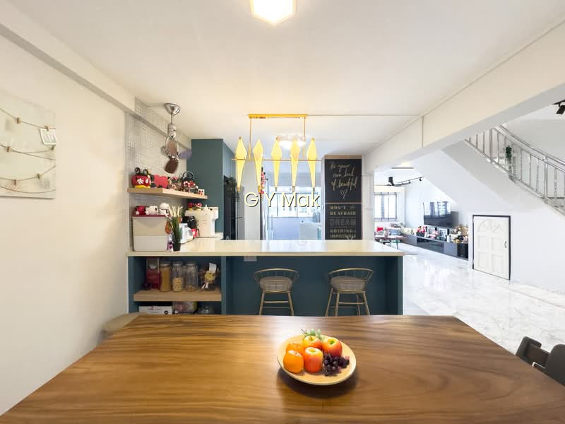 714 JURONG WEST STREET 71 photo 2
