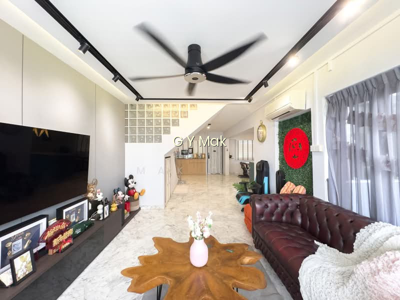 714 JURONG WEST STREET 71 photo 3