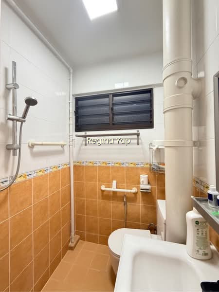 201E TAMPINES STREET 23 photo 5