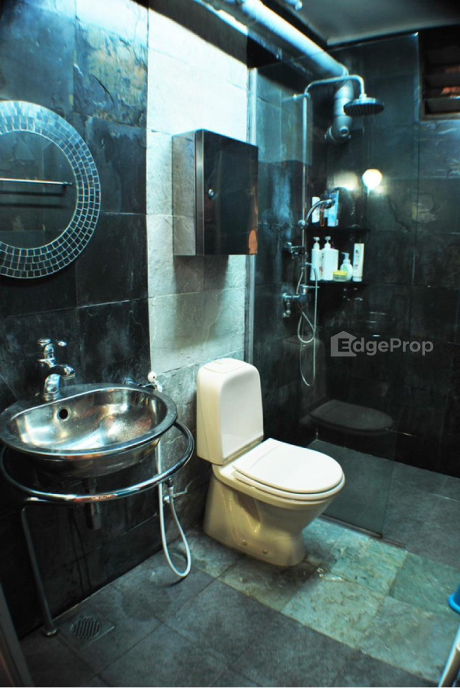 234A SERANGOON AVENUE 2 photo 3