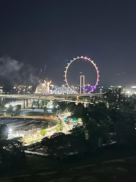Concourse Skyline photo 2