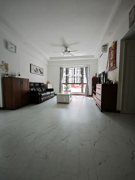 PARKVIEW APARTMENTS image 1 of 10