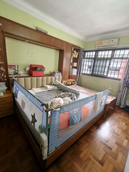 826 WOODLANDS STREET 81 photo 4