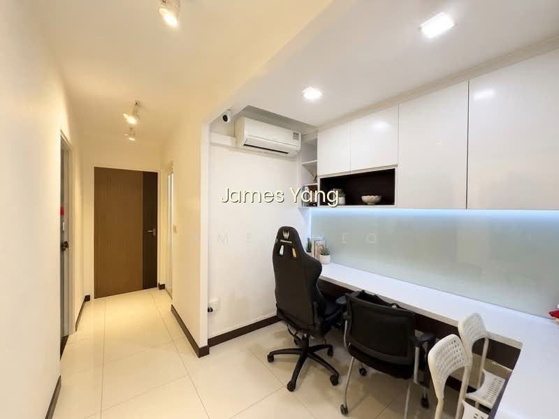287B COMPASSVALE CRESCENT photo 6