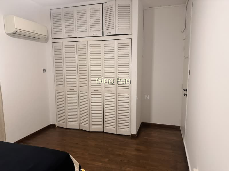 RIDGEWOOD CONDOMINIUM image 1 of 10