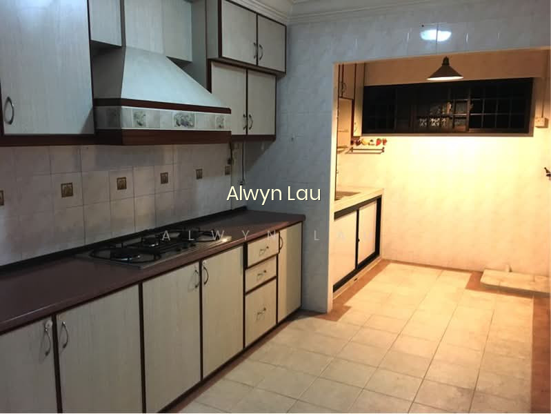 956 HOUGANG STREET 91 image 1 of 9