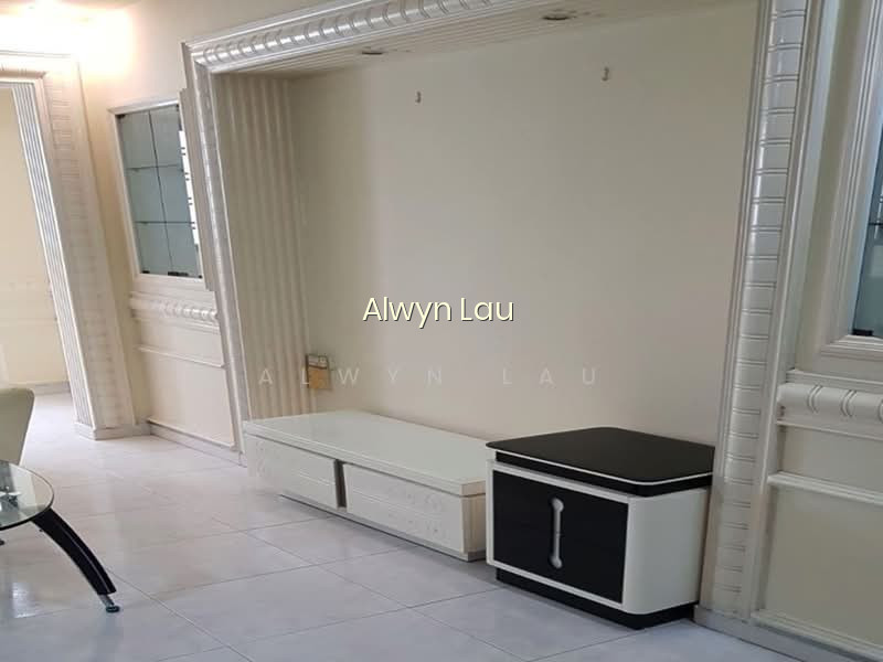 956 HOUGANG STREET 91 photo 2