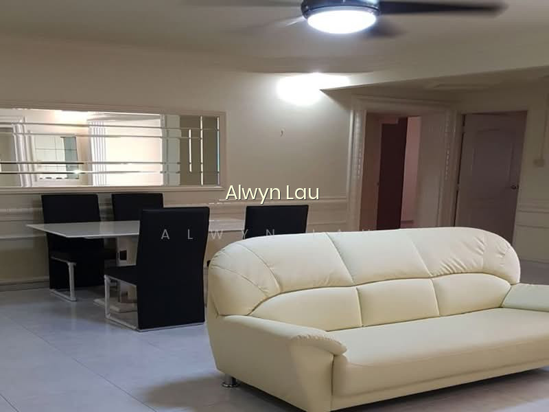 956 HOUGANG STREET 91 photo 3