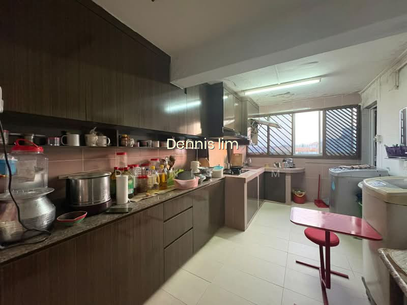 185 BOON LAY AVENUE photo 3