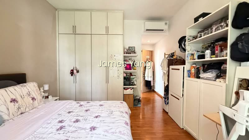 VARSITY PARK CONDOMINIUM photo 5
