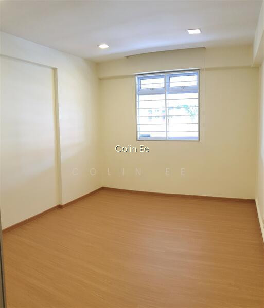 247 HOUGANG AVENUE 3 photo 2