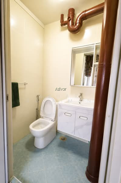 652 WOODLANDS RING ROAD photo 4