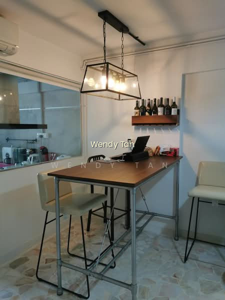 308 HOUGANG AVENUE 5 image 1 of 10