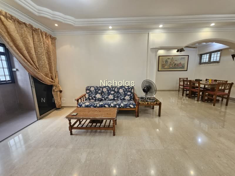 547 CHOA CHU KANG STREET 52 image 1 of 6