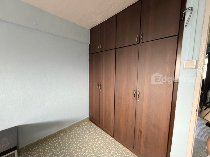 44 SIMS DRIVE photo 4