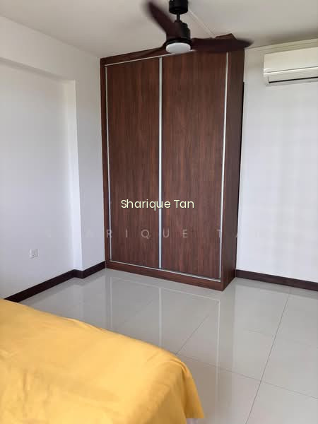 416B FERNVALE LINK image 1 of 5